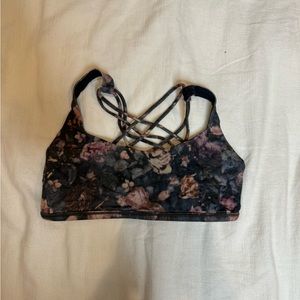 Lululemon Free to Be Bra Wild in Frosted Roses Size 6